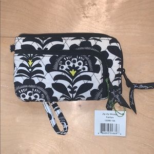 Vera Bradley Zip Zip Wristlet